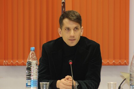 006 ROK DEŽMAN
